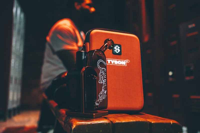 Mike Tyson 2.0 Modl + Dok: Revolutionize Smoke Market & Technology