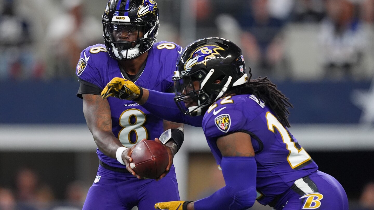 Breaking NFL Records: Ravens' Dominance with Lamar Jackson and Derrick Henry